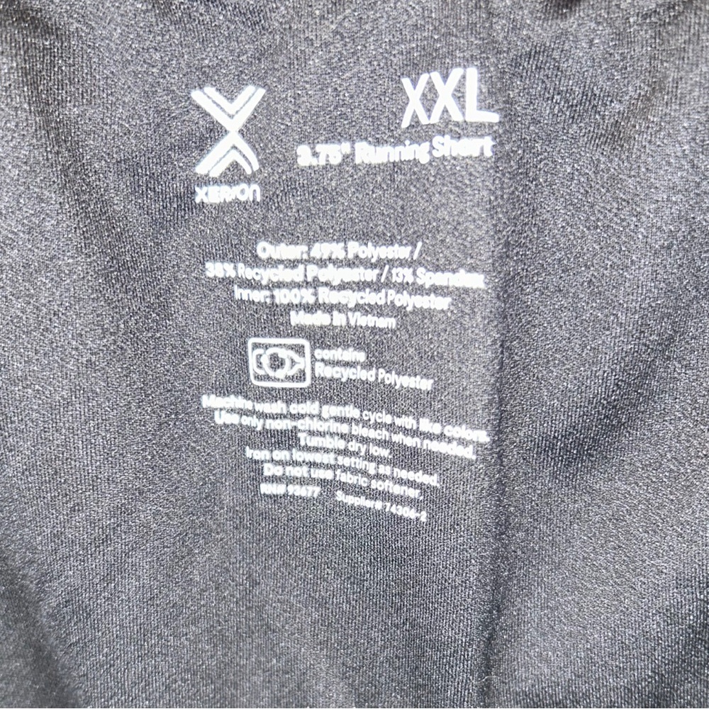 Xersion Black Geometric Athletic Shorts - Picture 3 of 4